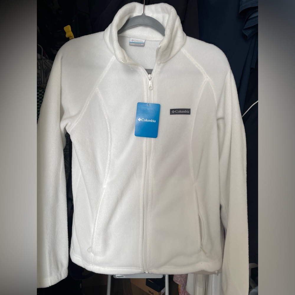 Columbia size M zip up